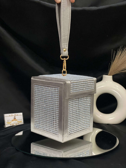 Beyoncē Cube Bag