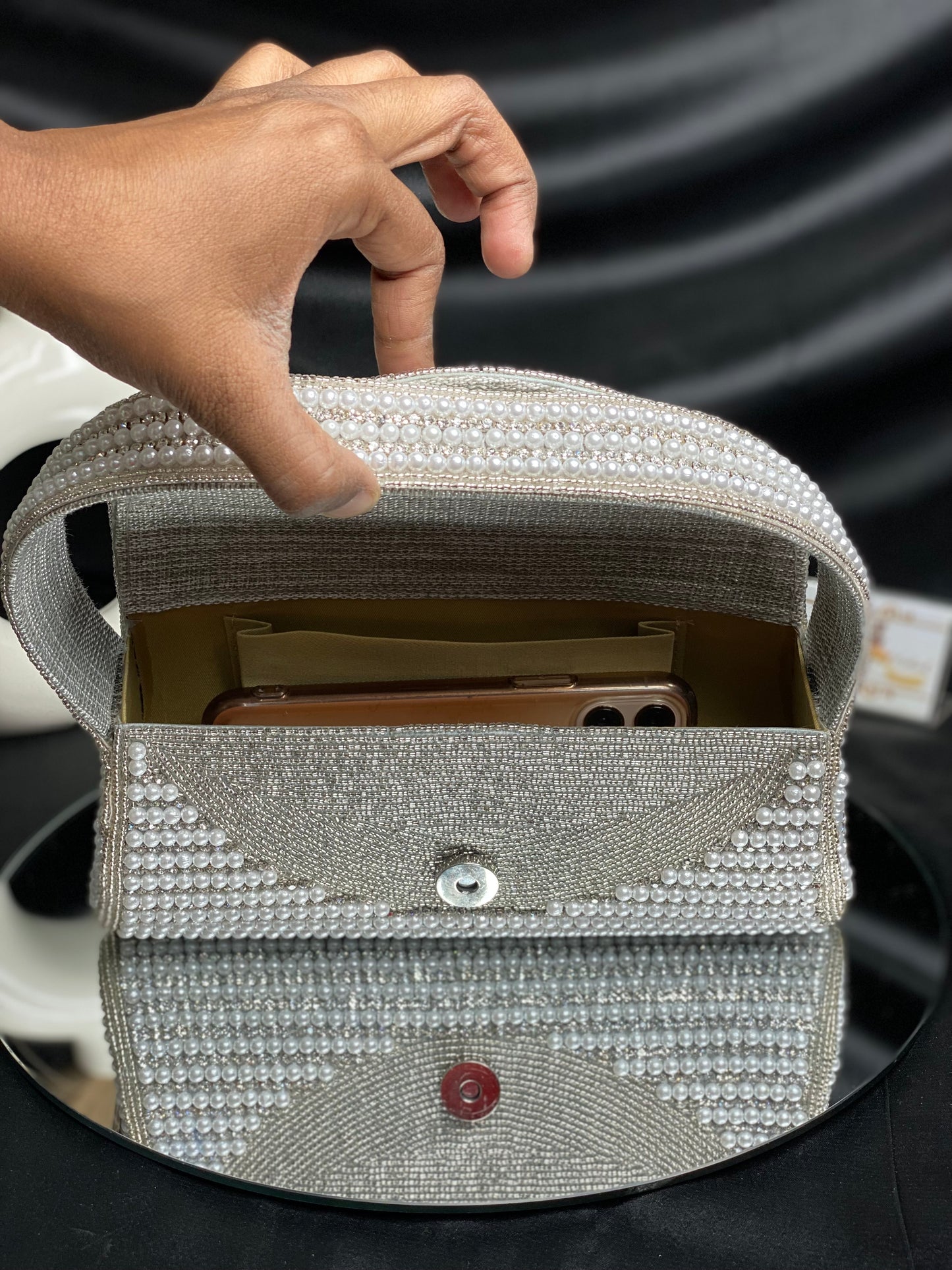 Beau Pearl Bag