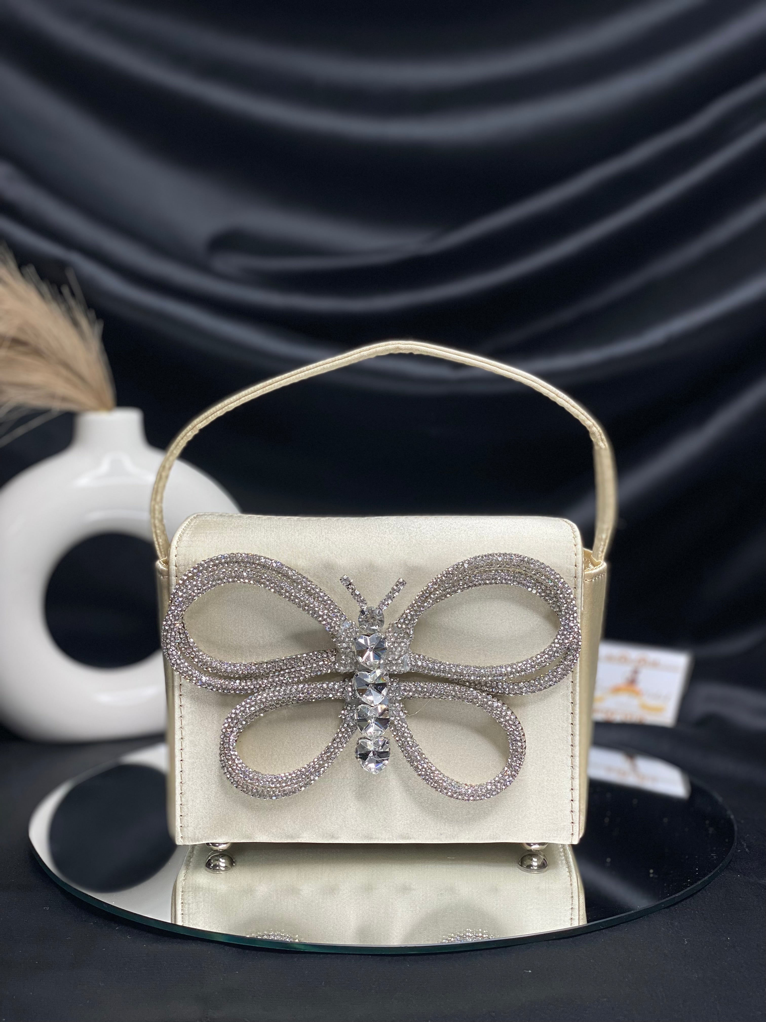 Mary Frances Dream Chaser Floral Butterfly Clutch Purse - Beach House Gift  Boutique